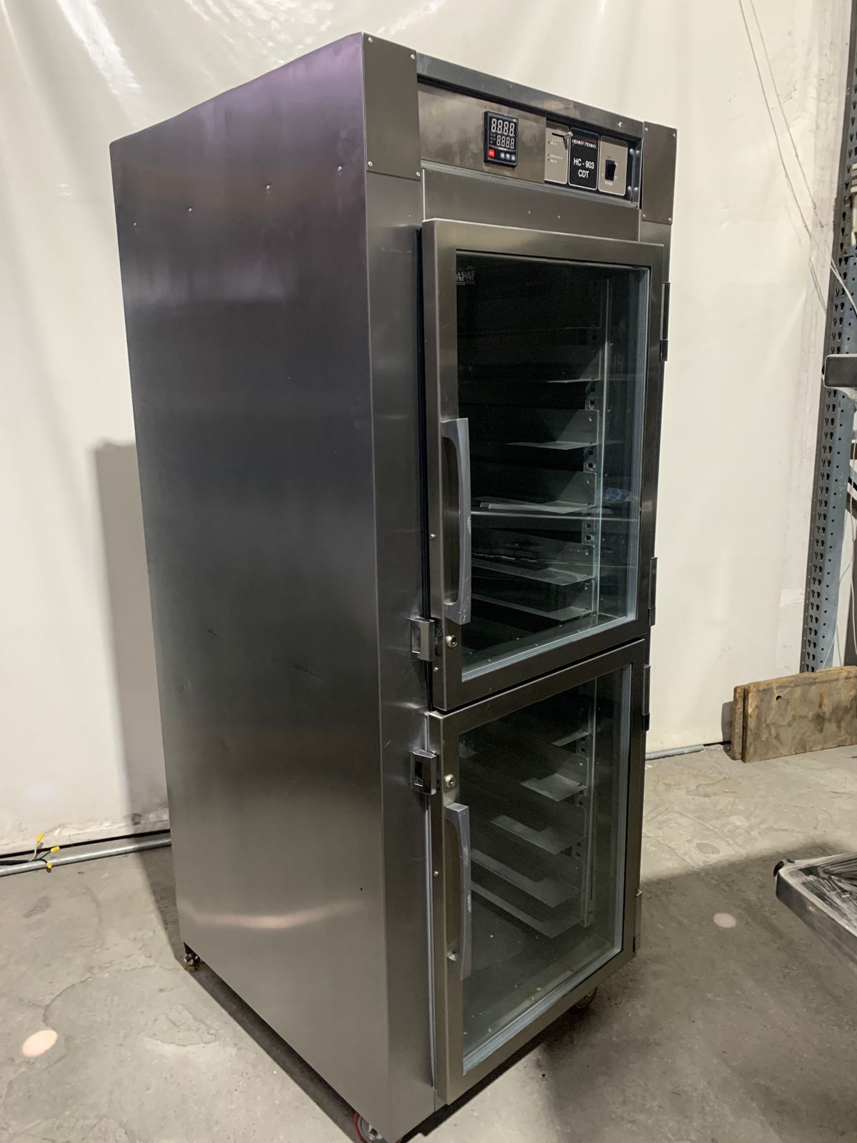 Gabinete Caliente Henny Penny/Traulsen (Reacondicionado)