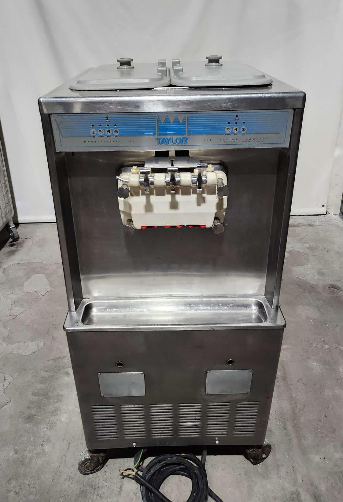 Maquina de Helado Suave Taylor Y339 (monofásica) (Reacondicionado)