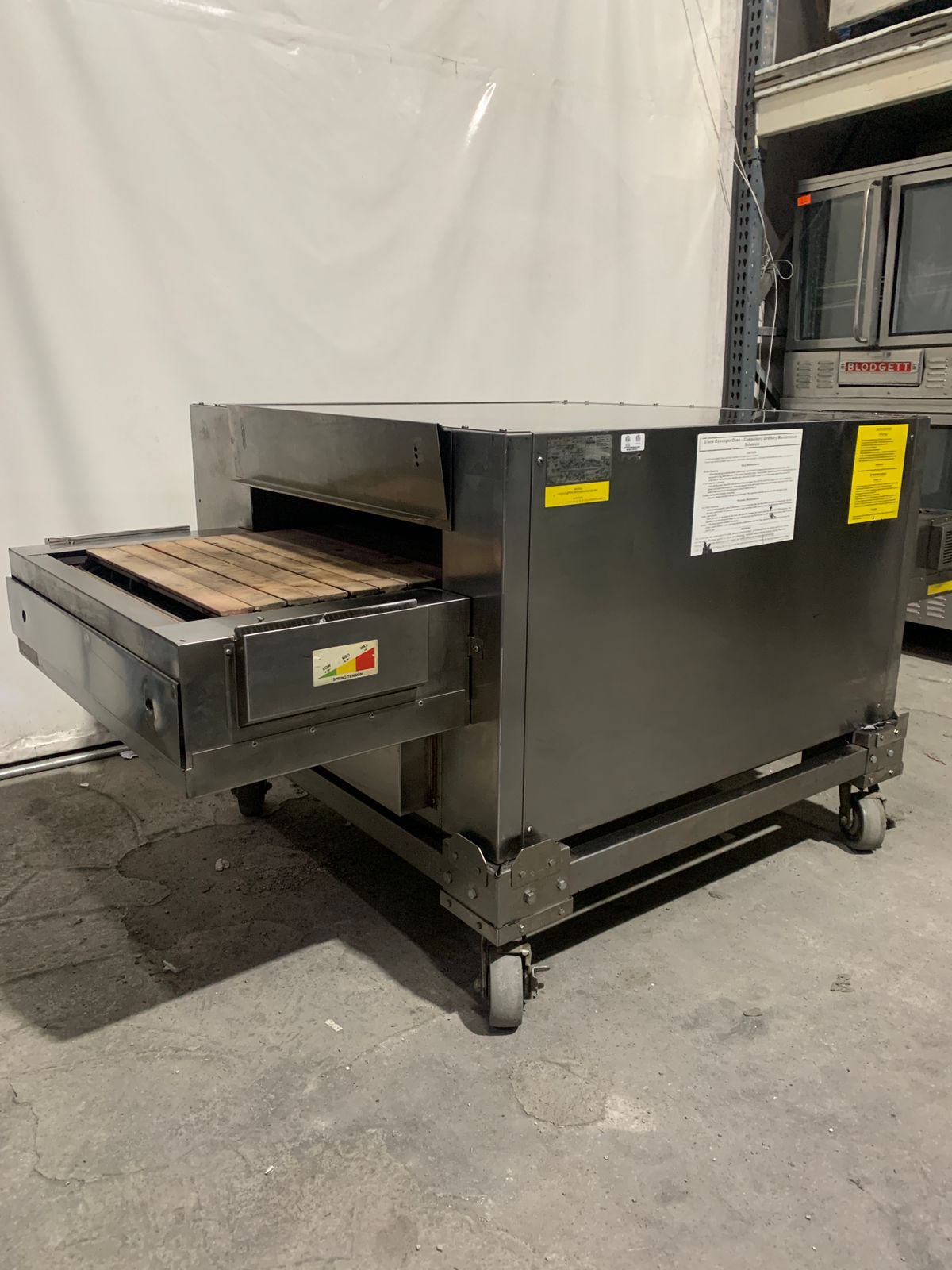 Horno Banda de Piedra 24 Pulgadas Italforni TSBg (Seminuevo)