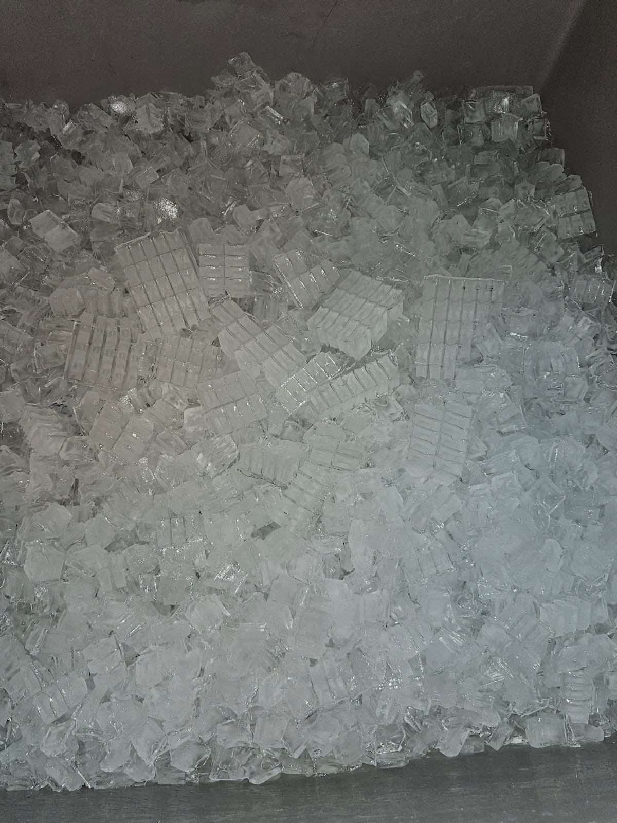 Maquina de Hielo 1000Lbs Ice o Matic CE1006HR7 (Reacondicionado)