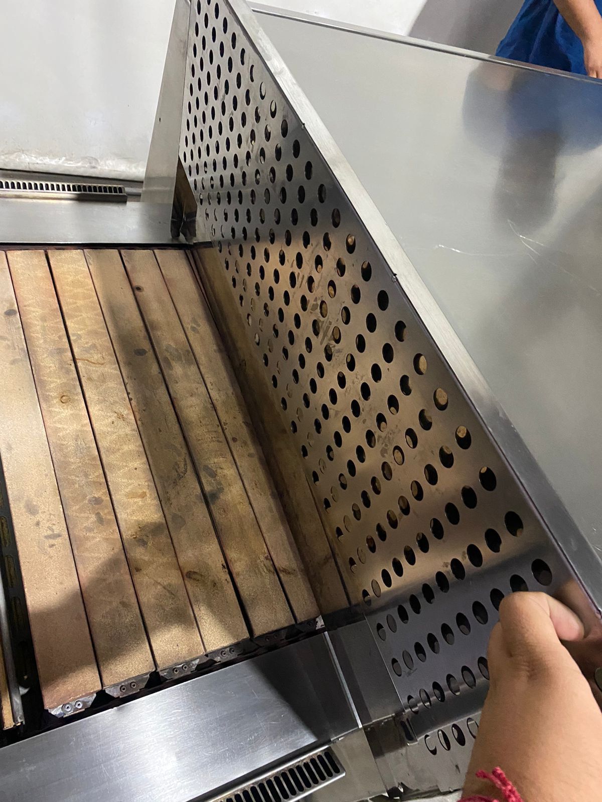 Horno Banda de Piedra 24 Pulgadas Italforni TSBg (Seminuevo)