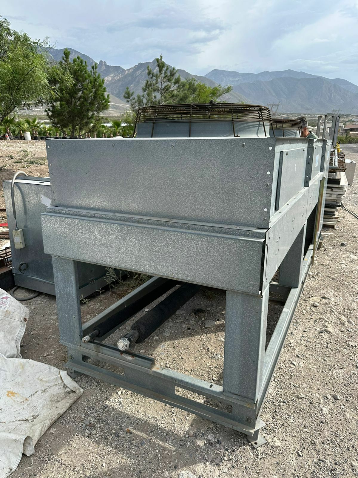 Paquete Condensador 27 Hp Krack SLD027E2K123CB + Difusor 84,200 BTUS SM25E-842-CKK Krack (Reacondicionado)