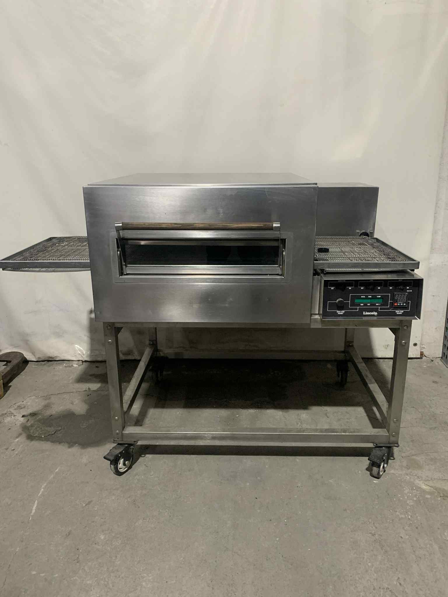 Horno de Banda 18 Pulgadas Lincoln 1116 (Reacondicionado)