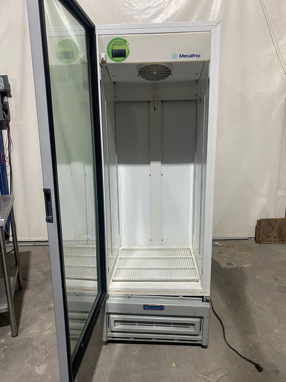 Refrigerador 1 Puerta Vidrio Metalfrio (Reacondicionado)