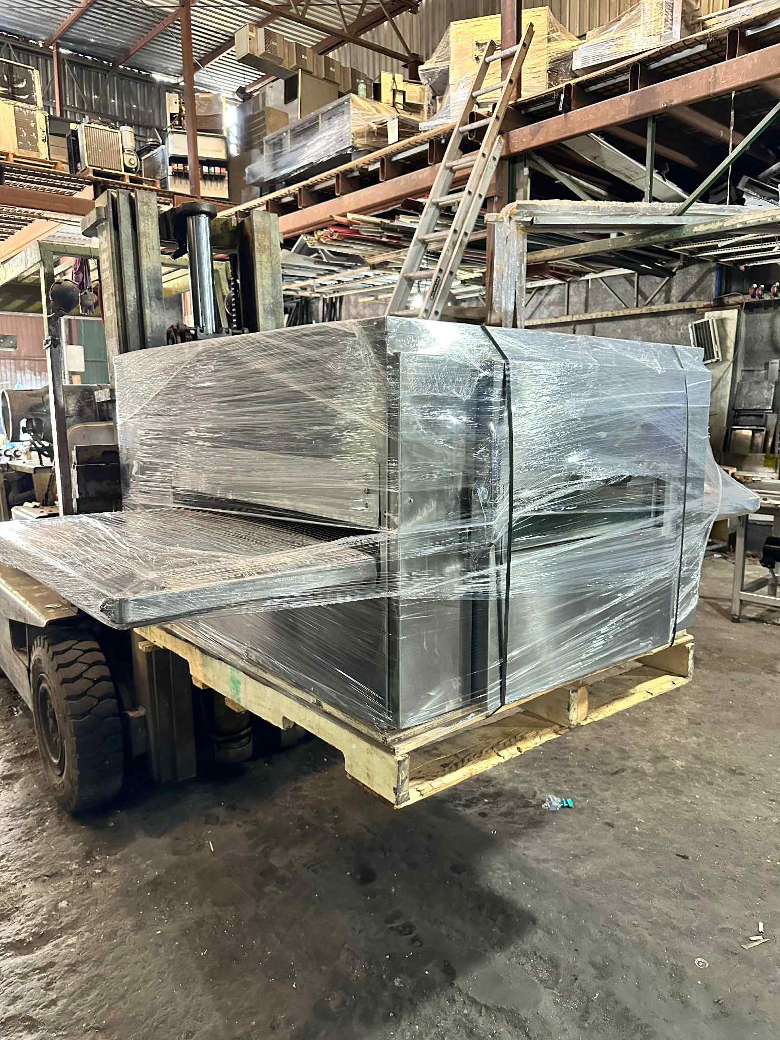 Horno de Banda de 32 pulgadas Lincoln 1000 (Reacondicionado)