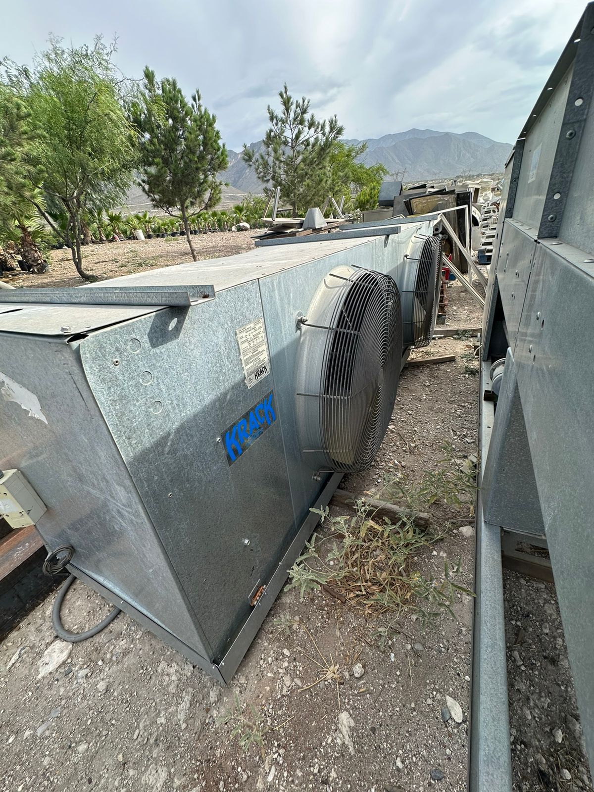 Paquete Condensador 27 Hp Krack SLD027E2K123CB + Difusor 84,200 BTUS SM25E-842-CKK Krack (Reacondicionado)