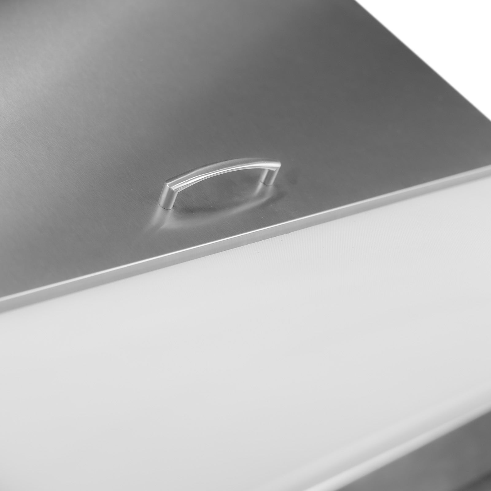 Rhino MERSAL-27 Mesa Refrigerada De Preparación 6.9 Pies