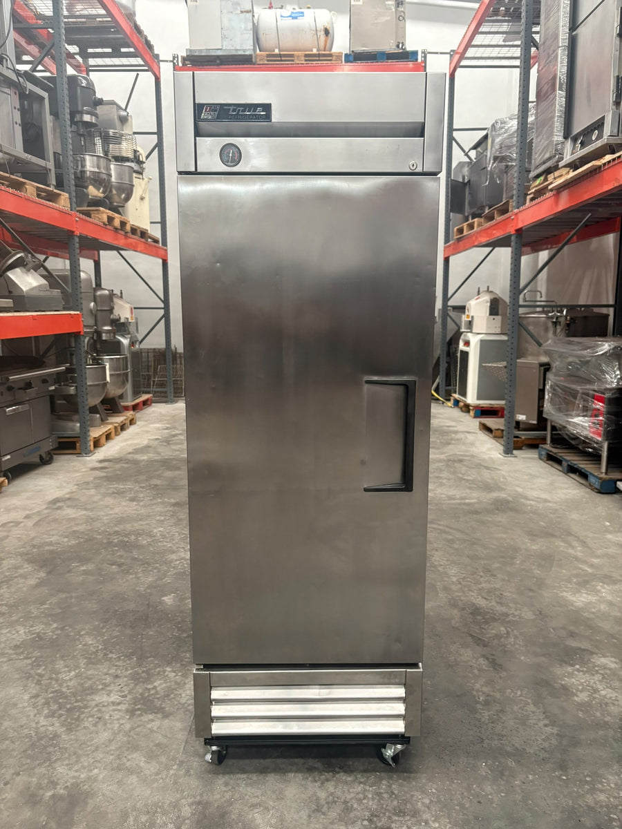 Refrigerador True T-19 reacondicionado - vista frontal