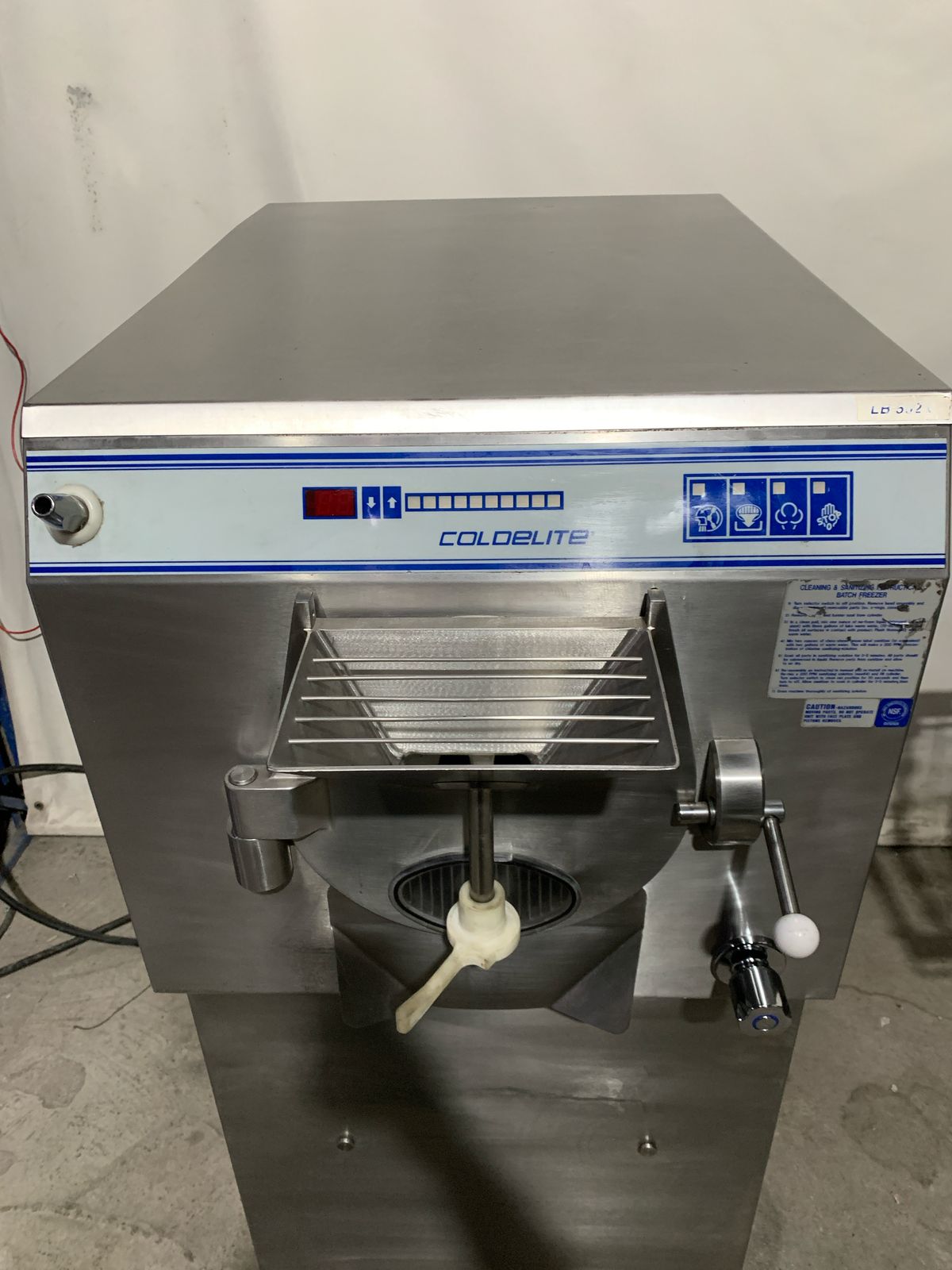 Maquina de Helado Duro/Gelato Carpigiani LB502 G (trifásica) (enfriamiento por agua) (Reacondicionado)