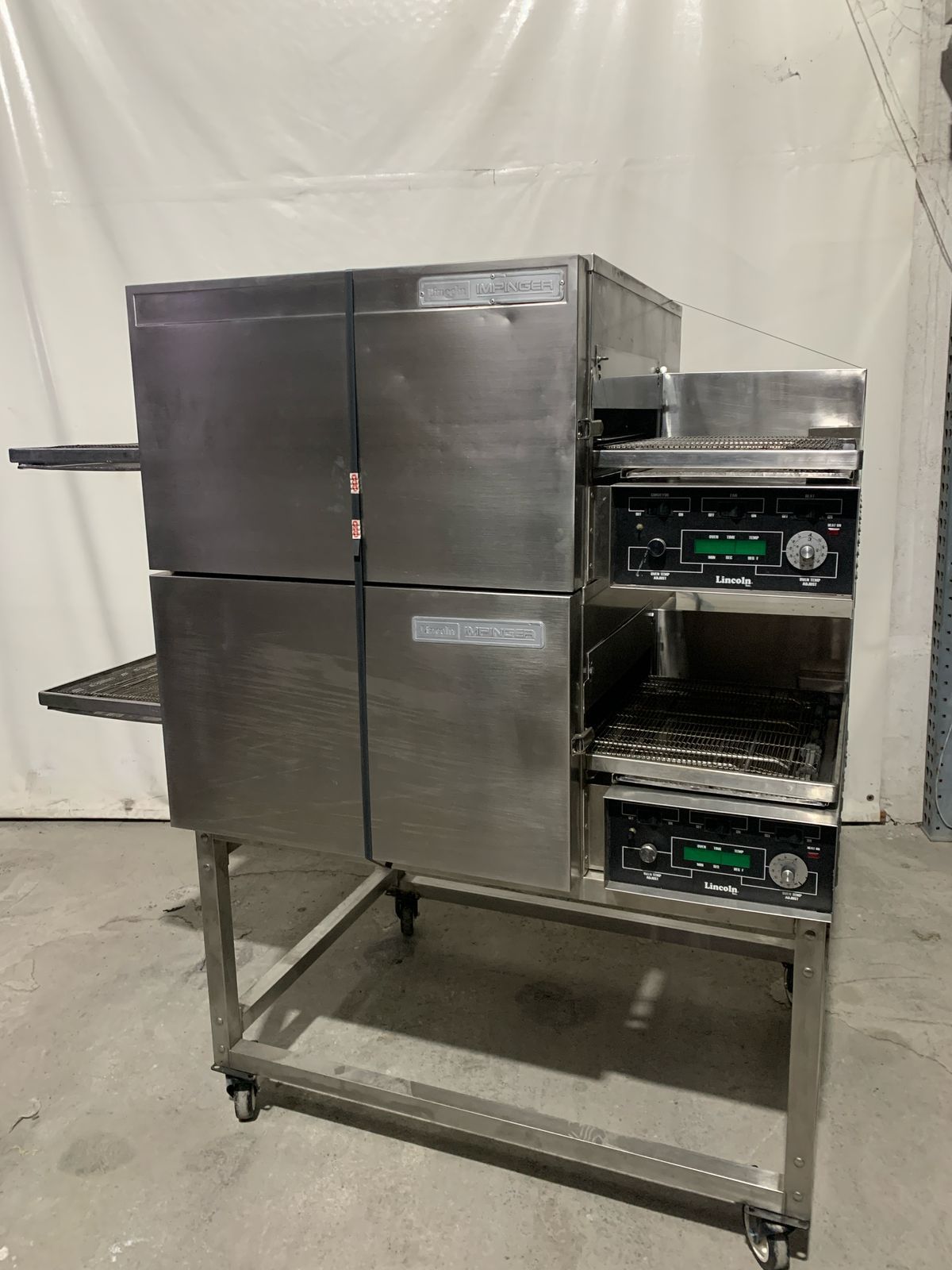 Horno de Banda Doble 18 Pulgadas Lincoln 1116 (Reacondicionado)