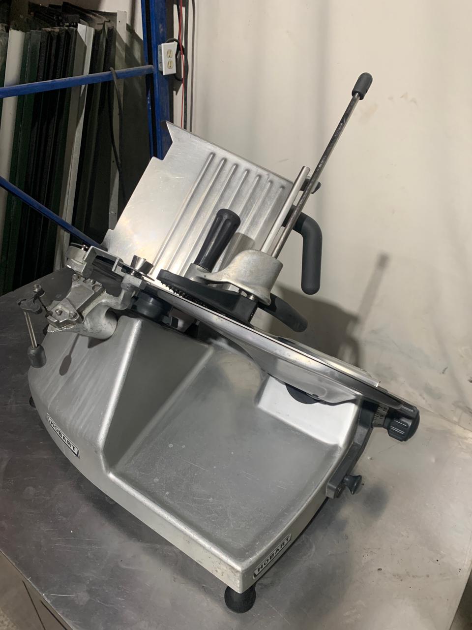 Rebanadora Hobart 2912 (Reacondicionado)
