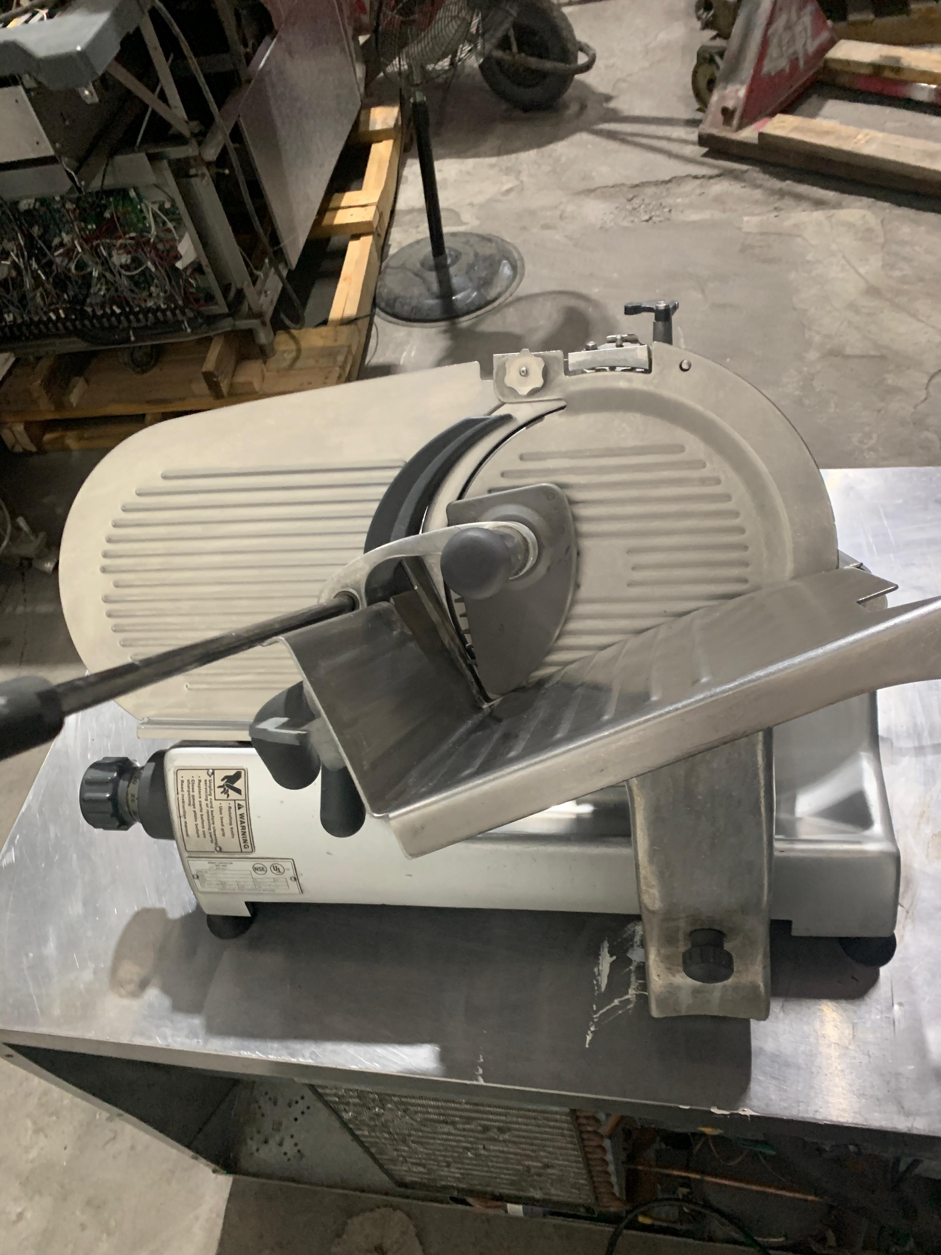 Rebanadora Hobart 2912 (Reacondicionado)