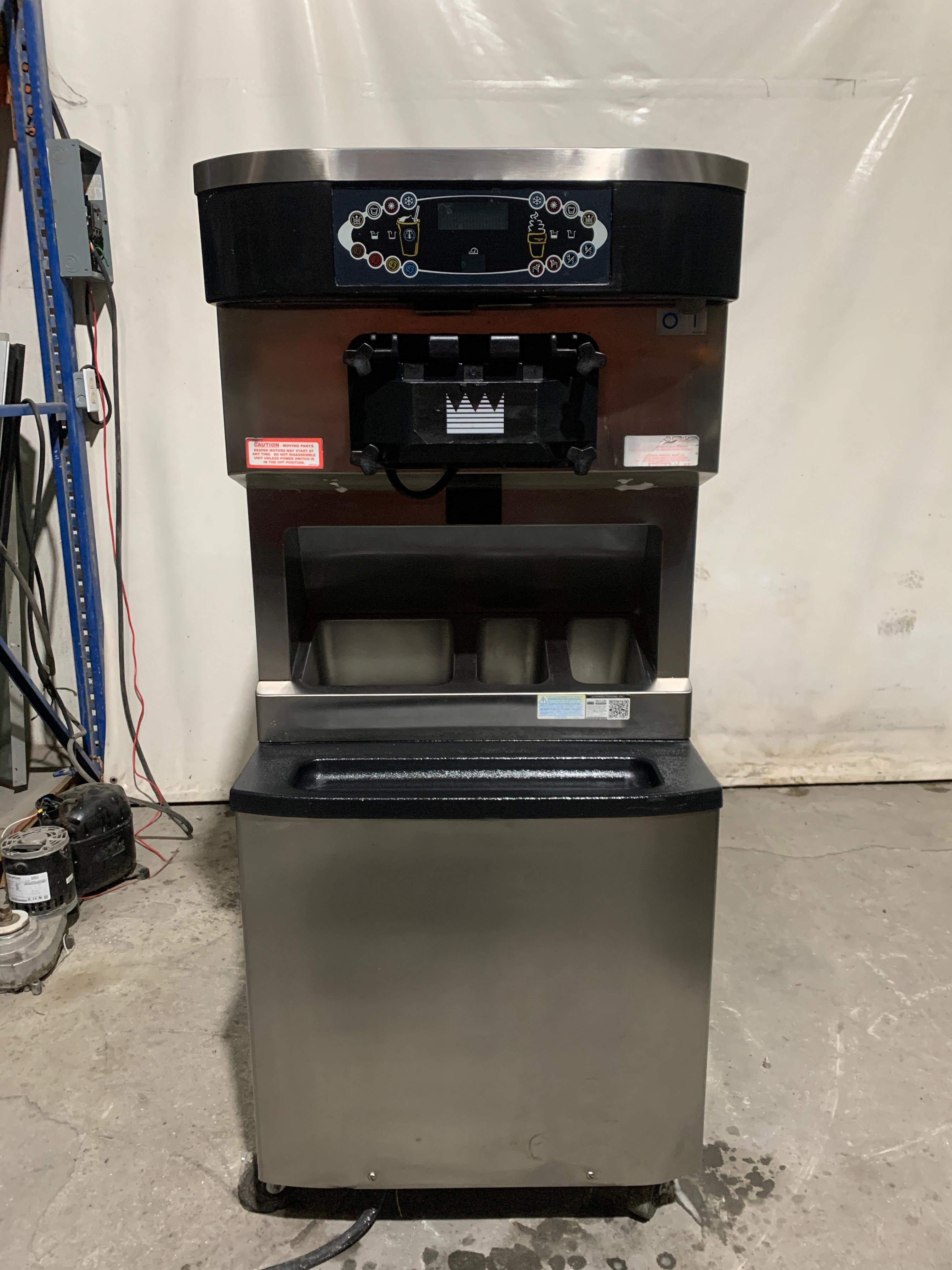 Máquina de Helado Taylor C713 (trifásica) (Seminueva)