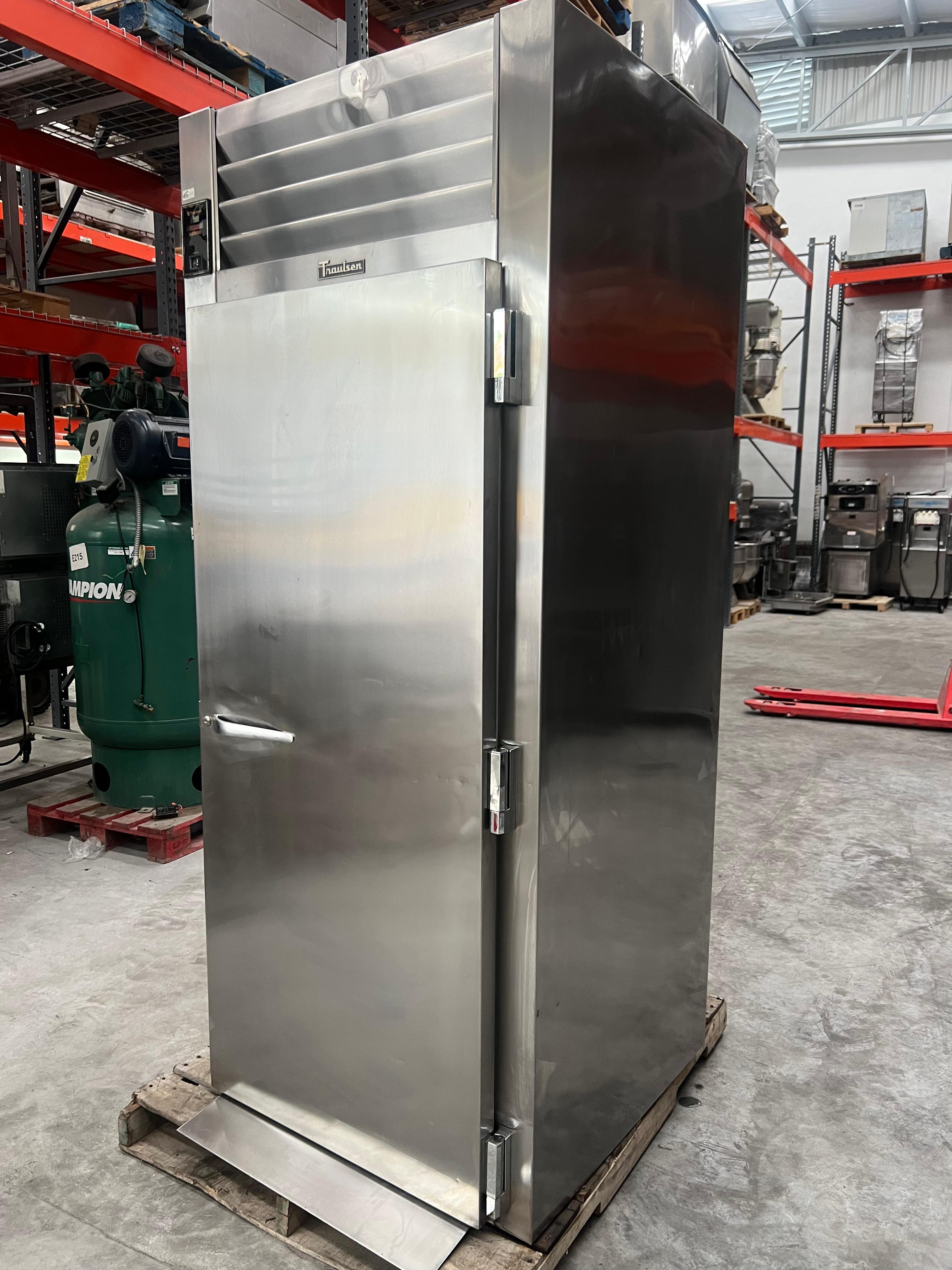 Refrigerador Traulsen RRIL33LRIFHS (Reacondicionado)