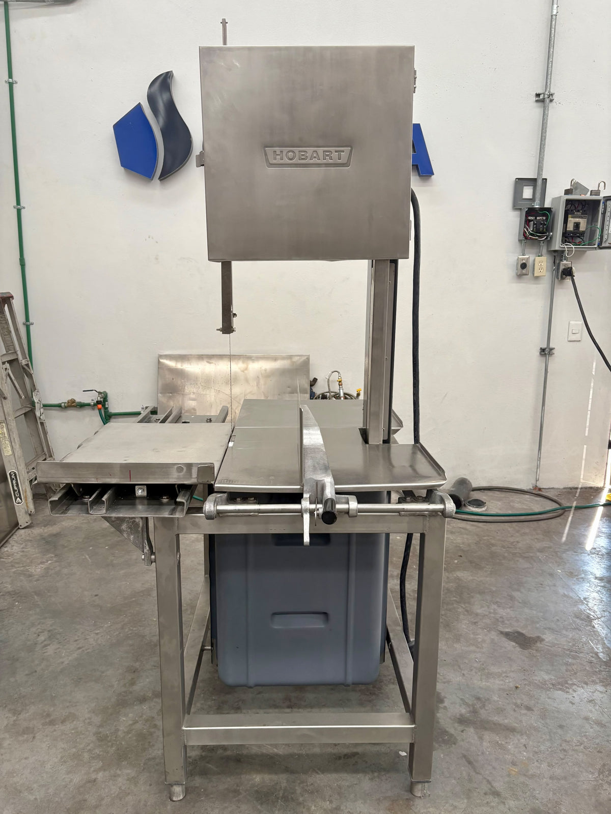 Sierra 3 HP Hobart 6801 (Reacondicionado)