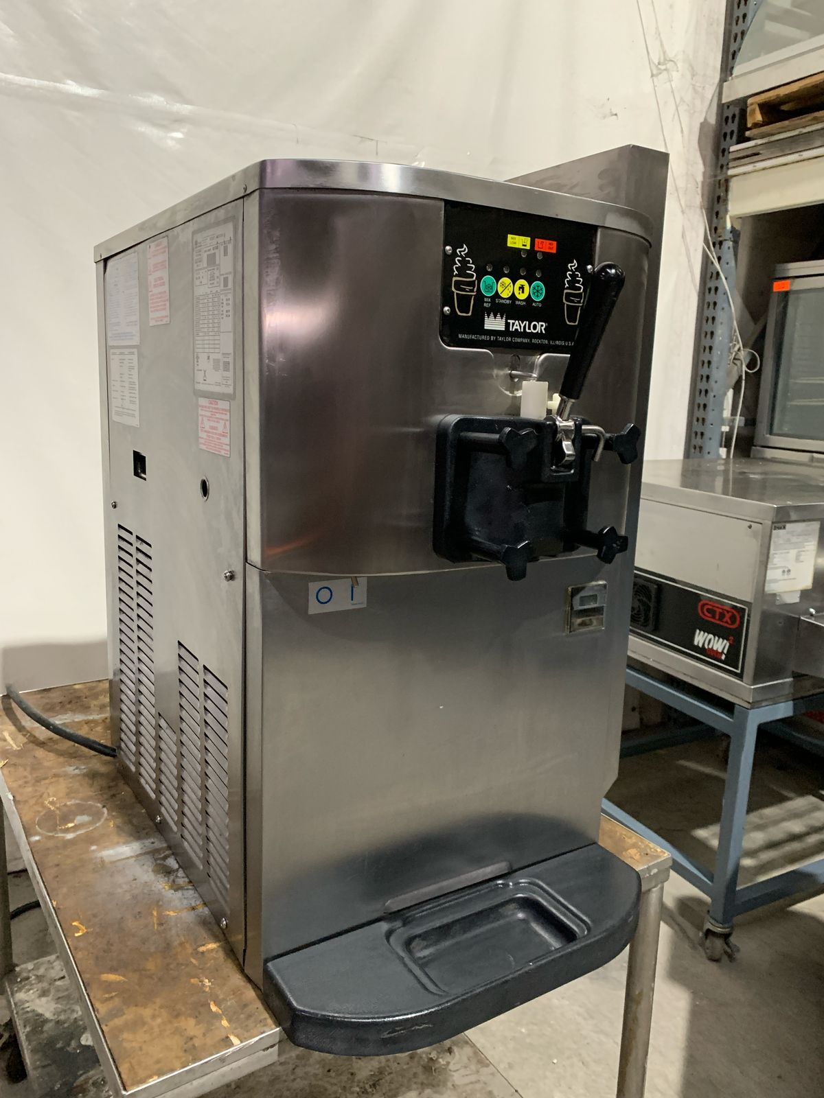 Maquina de Helado Suave Taylor C707-27 (monofásica) (Reacondicionado)