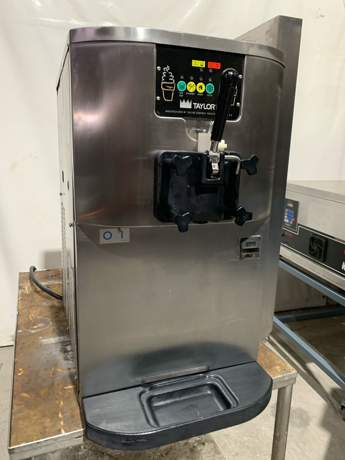 Maquina de Helado Suave Taylor C707-27 (monofásica) (Reacondicionado)