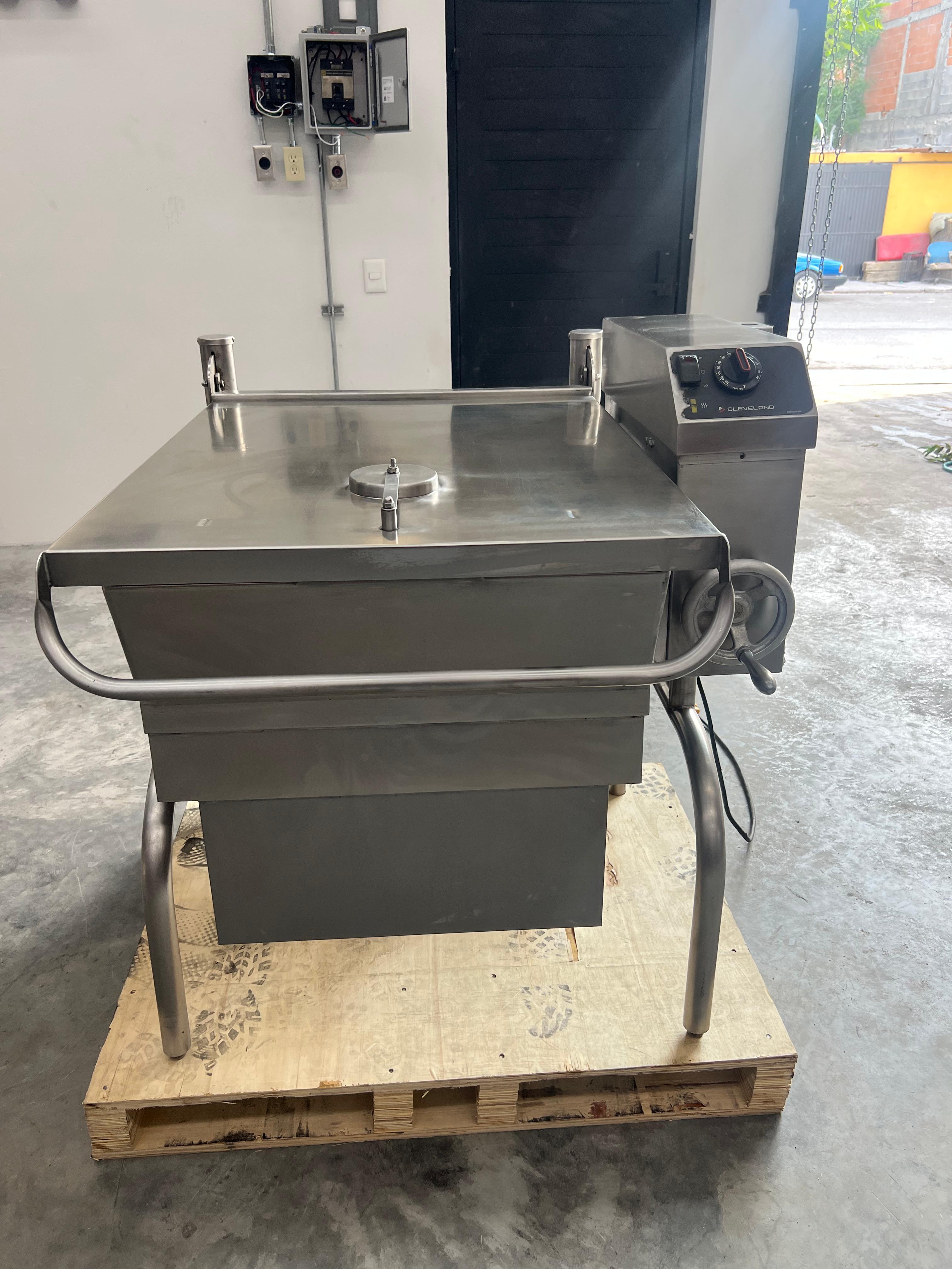 Sartén de Volteo 30 Galones Cleveland (Reacondicionado)