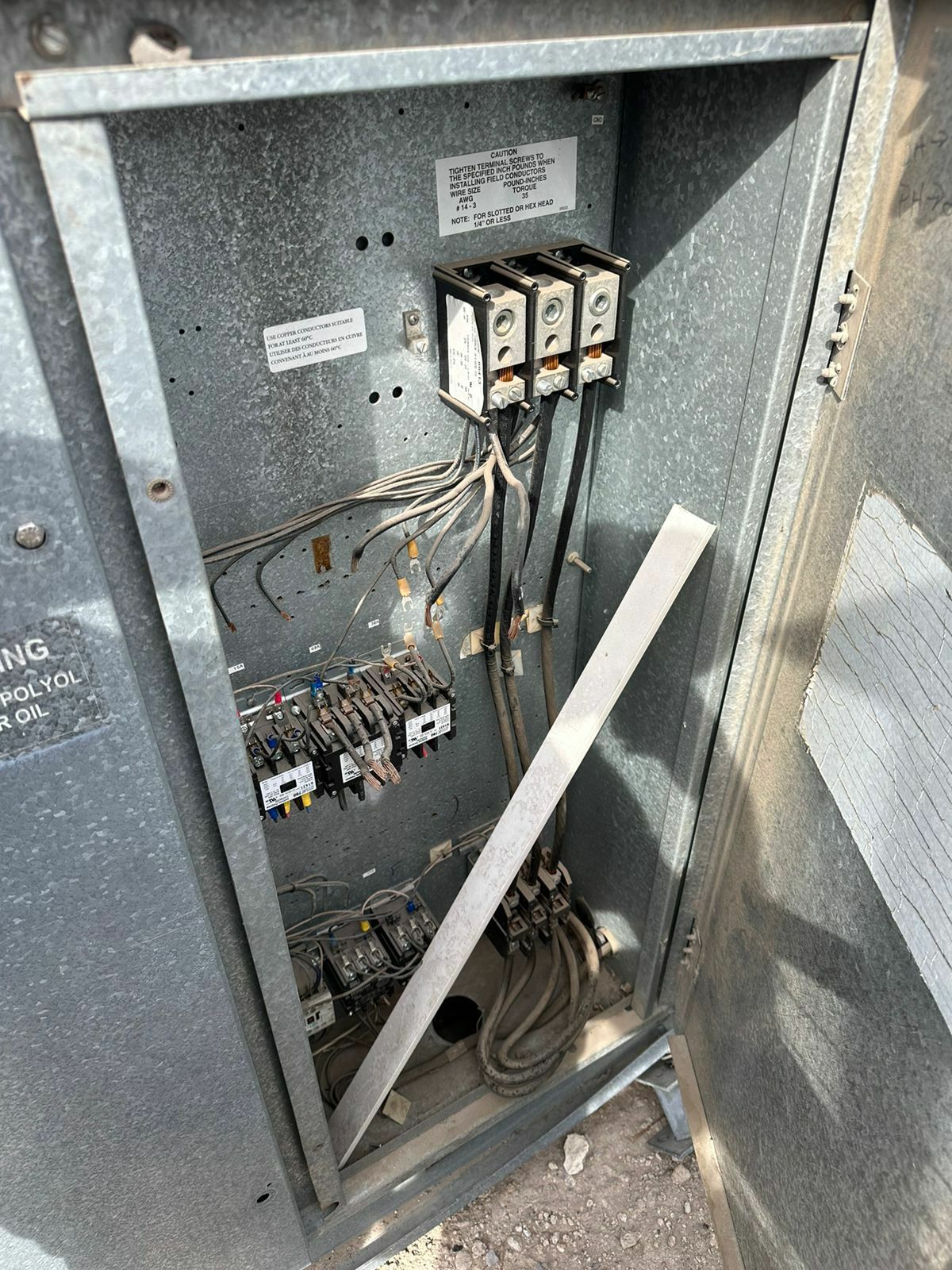 Paquete Condensador 27 Hp Krack SLD027E2K123CB + Difusor 84,200 BTUS SM25E-842-CKK Krack (Reacondicionado)