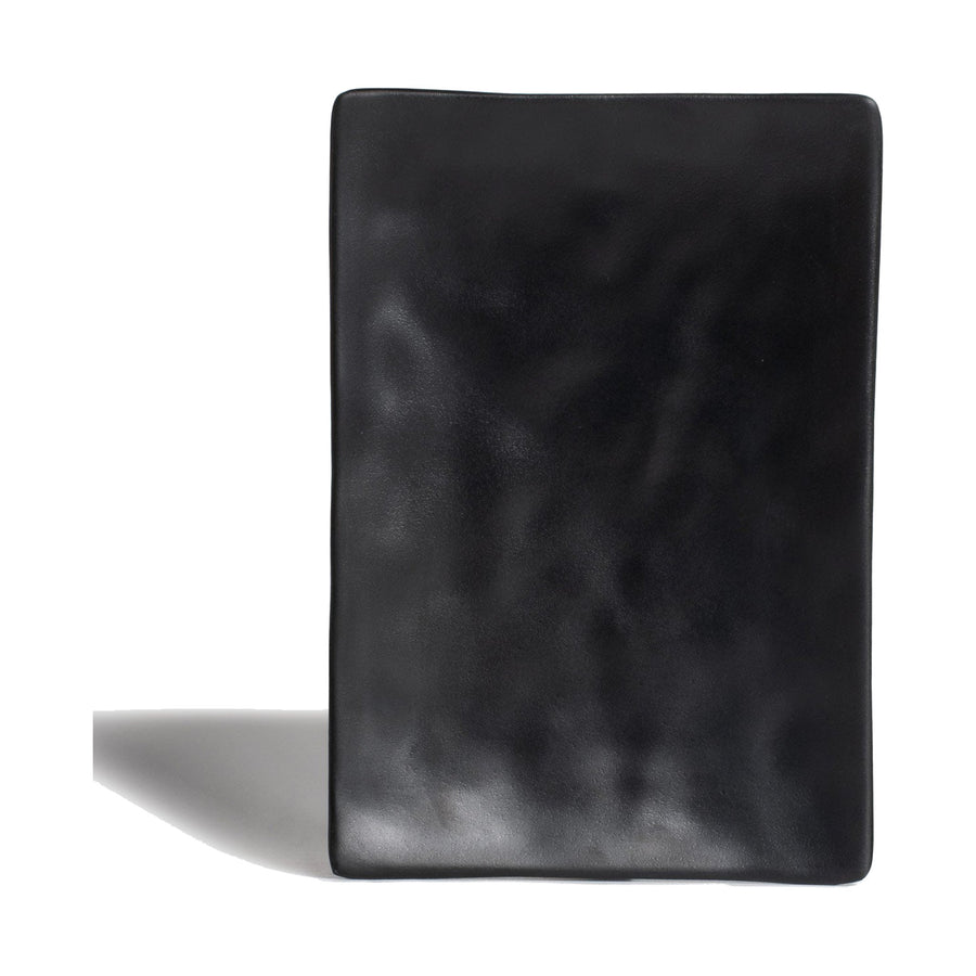 Plato Rectangular Corrugado de Melamina Negro Concassé 20 cm