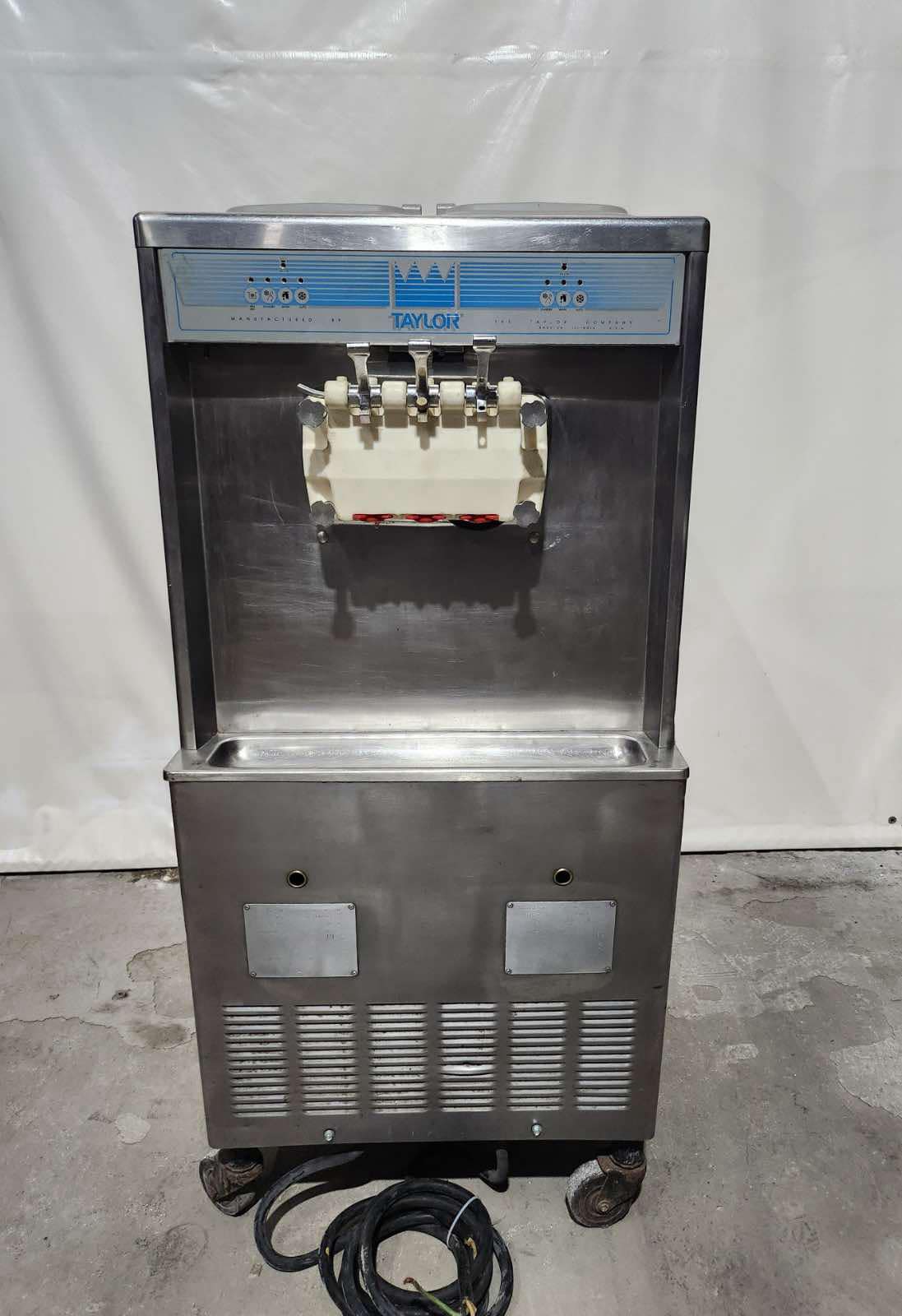 Maquina de Helado Suave Taylor Y339 (monofásica) (Reacondicionado)