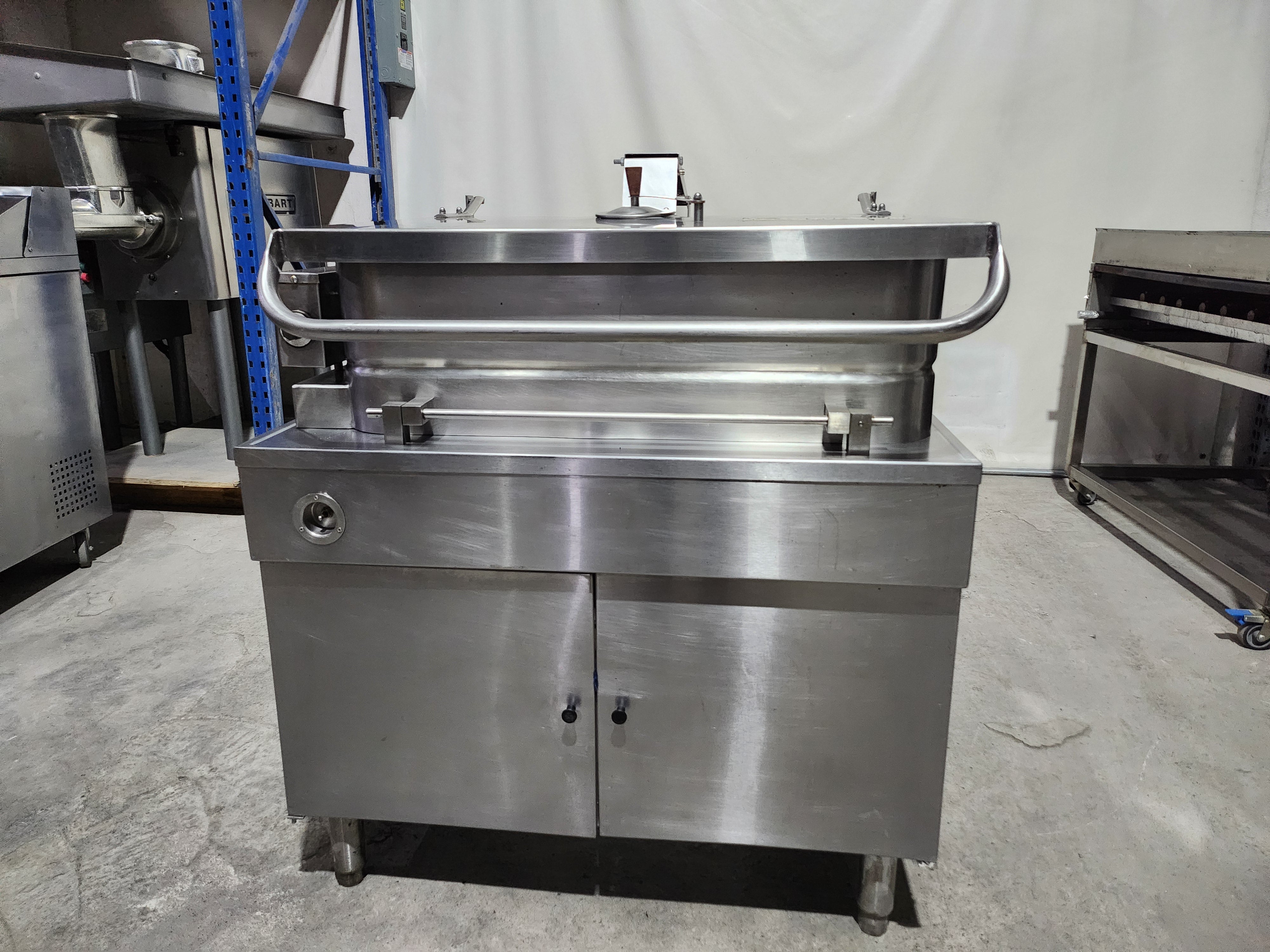 Sartén de Volteo 30 Galones Groen CHFP3 (Reacondicionado)