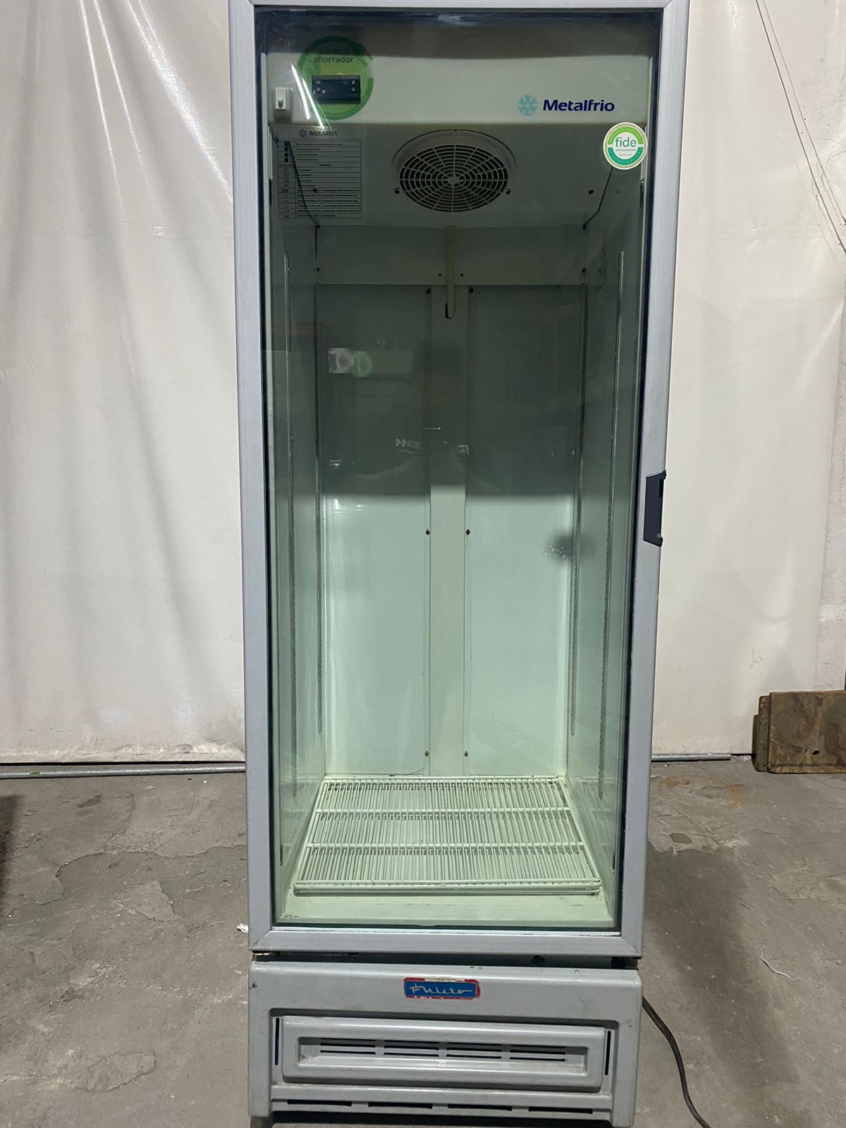 Refrigerador 1 Puerta Vidrio Metalfrio (Reacondicionado)