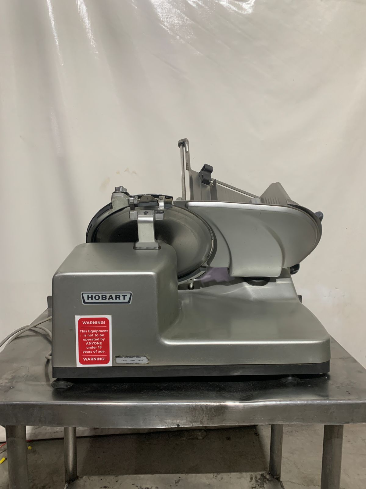 Rebanadora Manual Hobart 3813 (Reacondicionado)