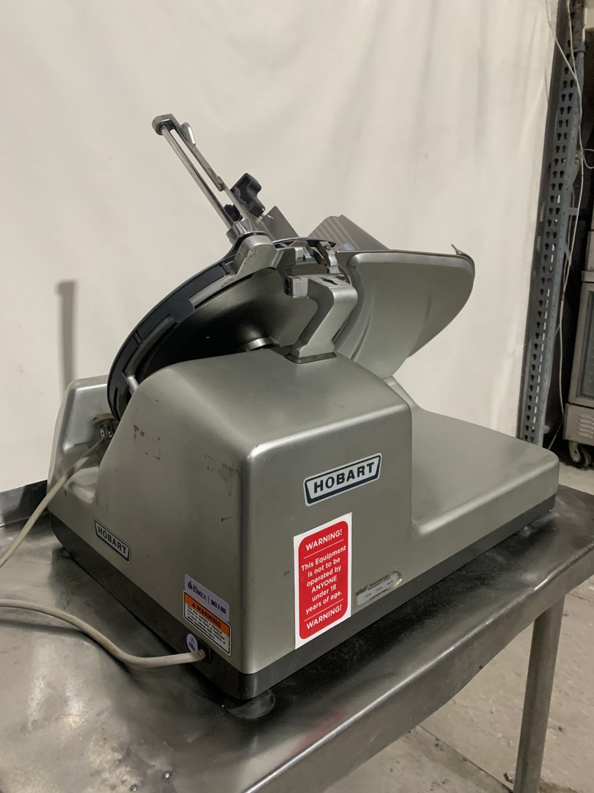 Rebanadora Manual Hobart 3813 (Reacondicionado)