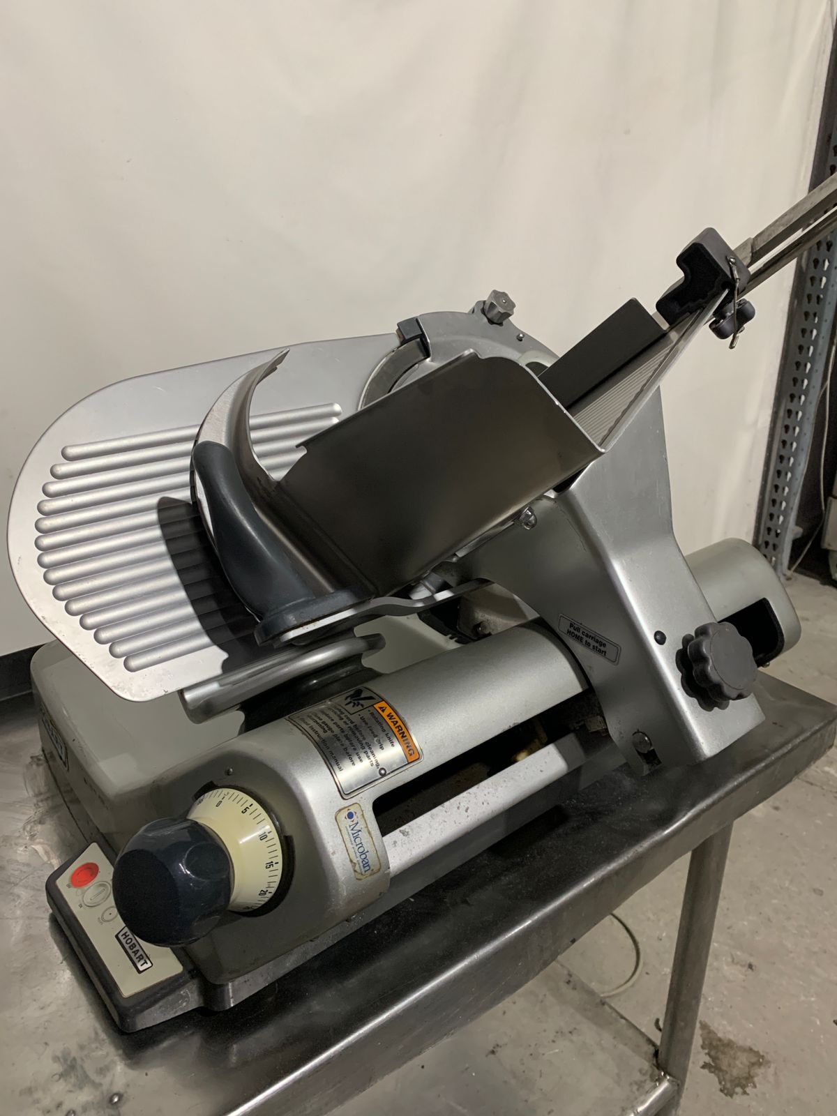 Rebanadora Manual Hobart 3813 (Reacondicionado)