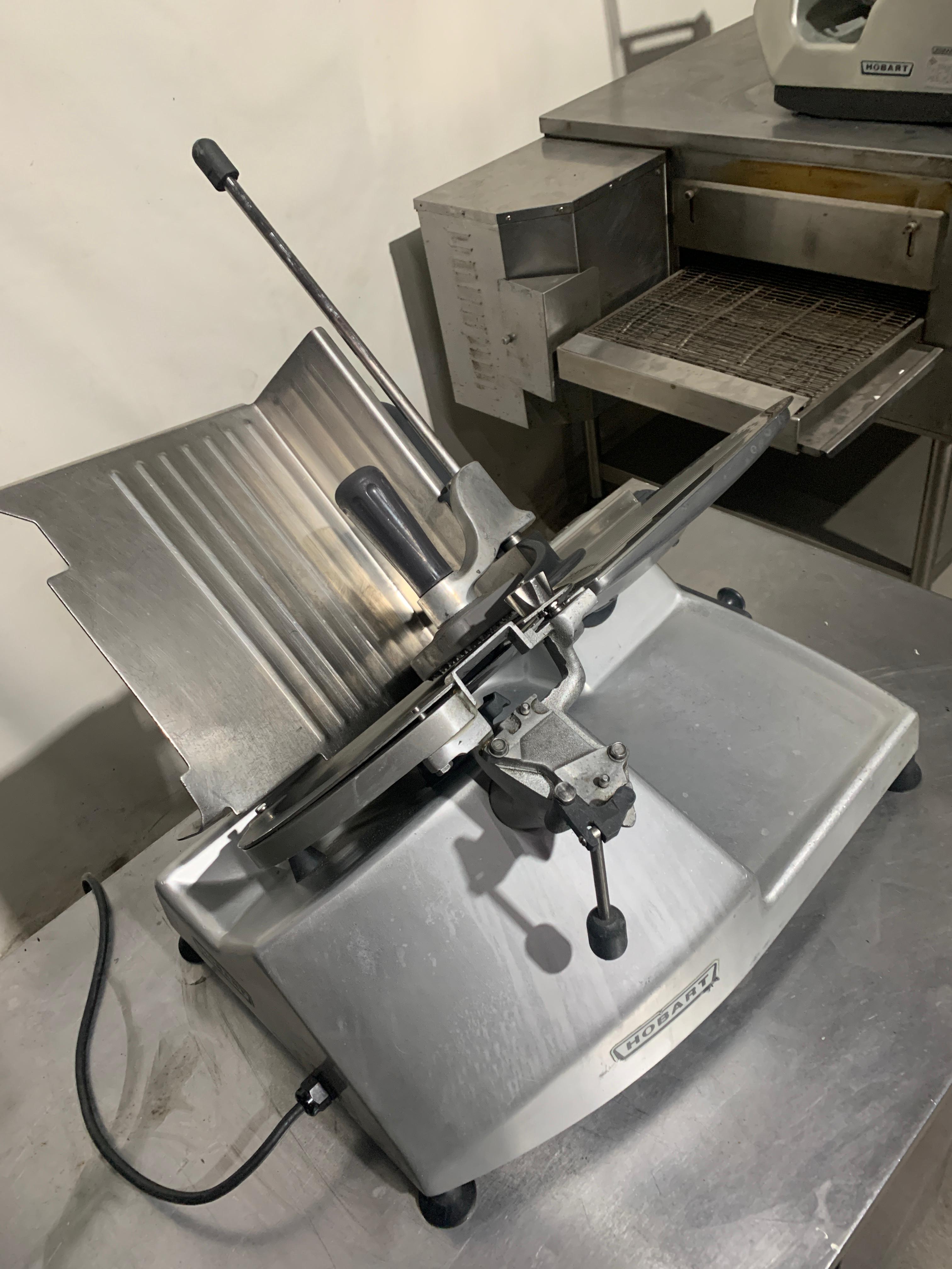 Rebanadora Hobart 2912 (Reacondicionado)