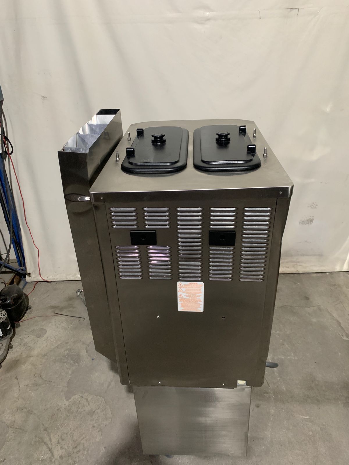 Máquina de Helado Taylor C722 (con Bombas y Agitadores)(trifásica) (Seminueva) (Sin Uso)