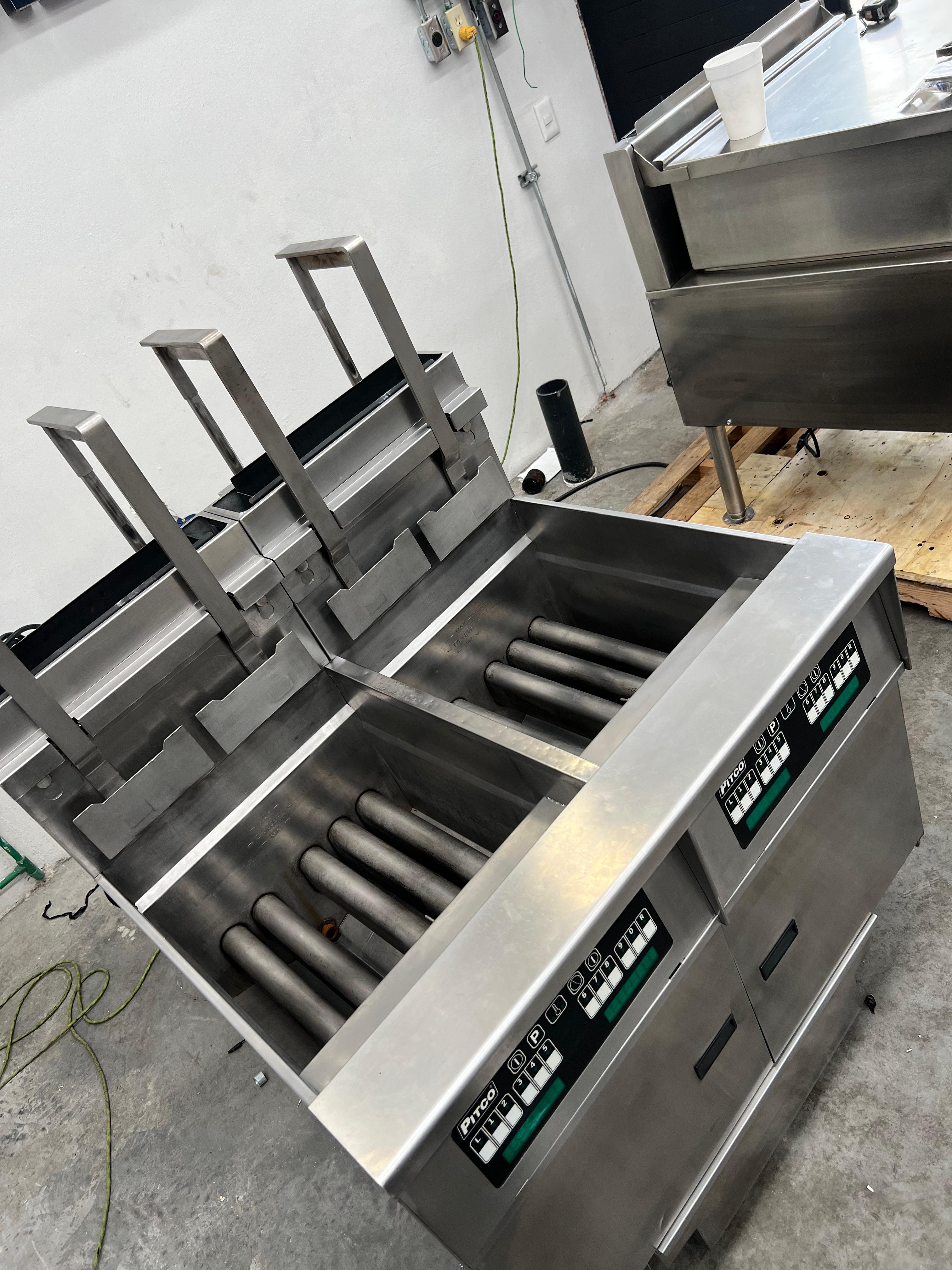 Freidora 2 Tinas Pitco SG18 (Reacondicionado)