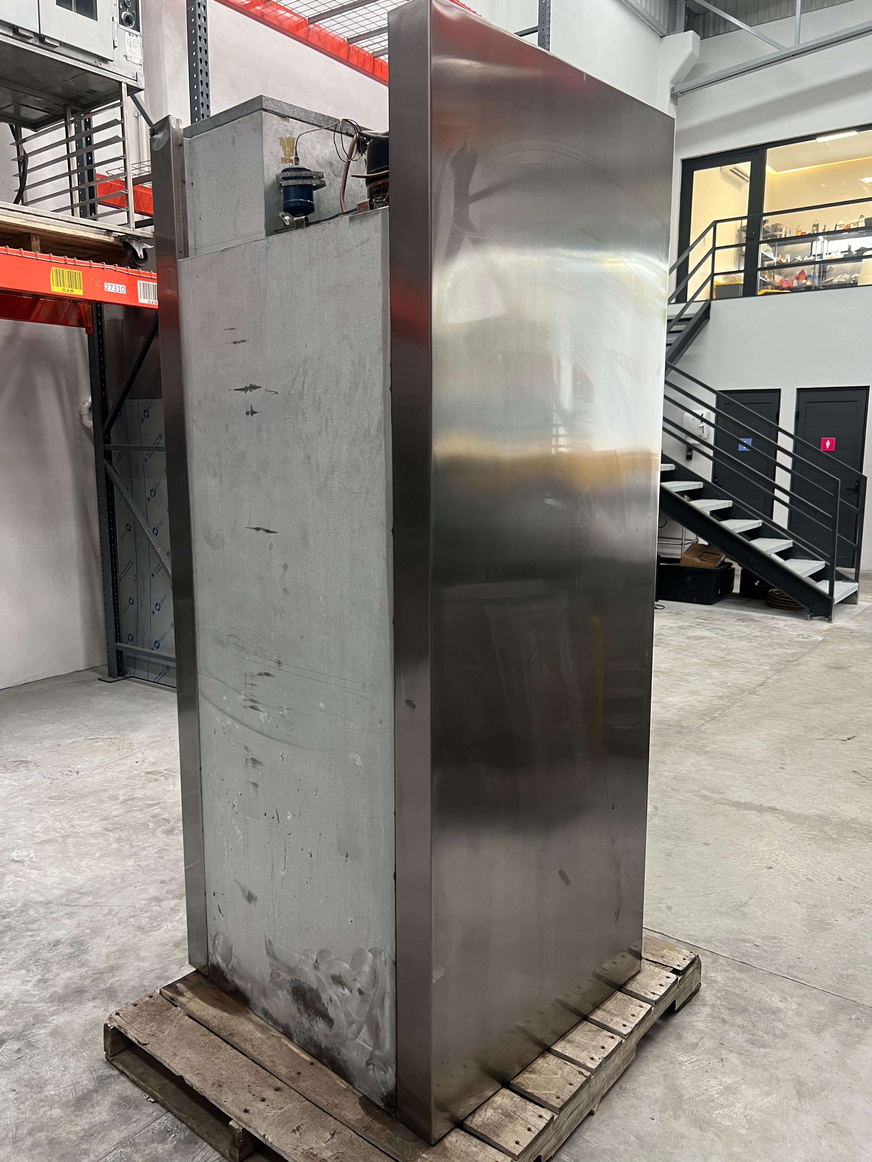 Refrigerador Traulsen RRIL33LRIFHS (Reacondicionado)