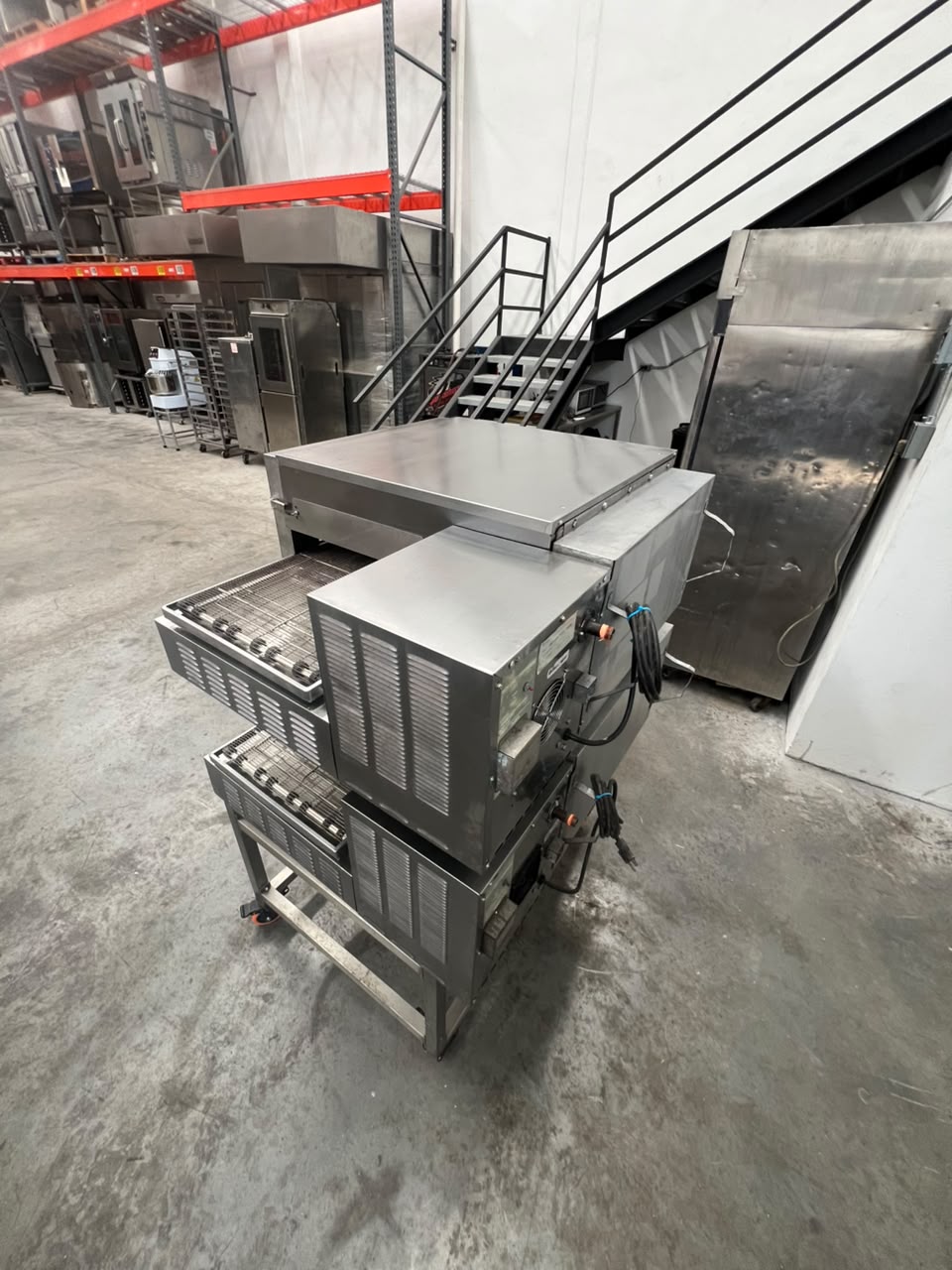 Horno Doble de Banda 18 Pulgadas Lincoln 1116-FB (Reacondicionado)