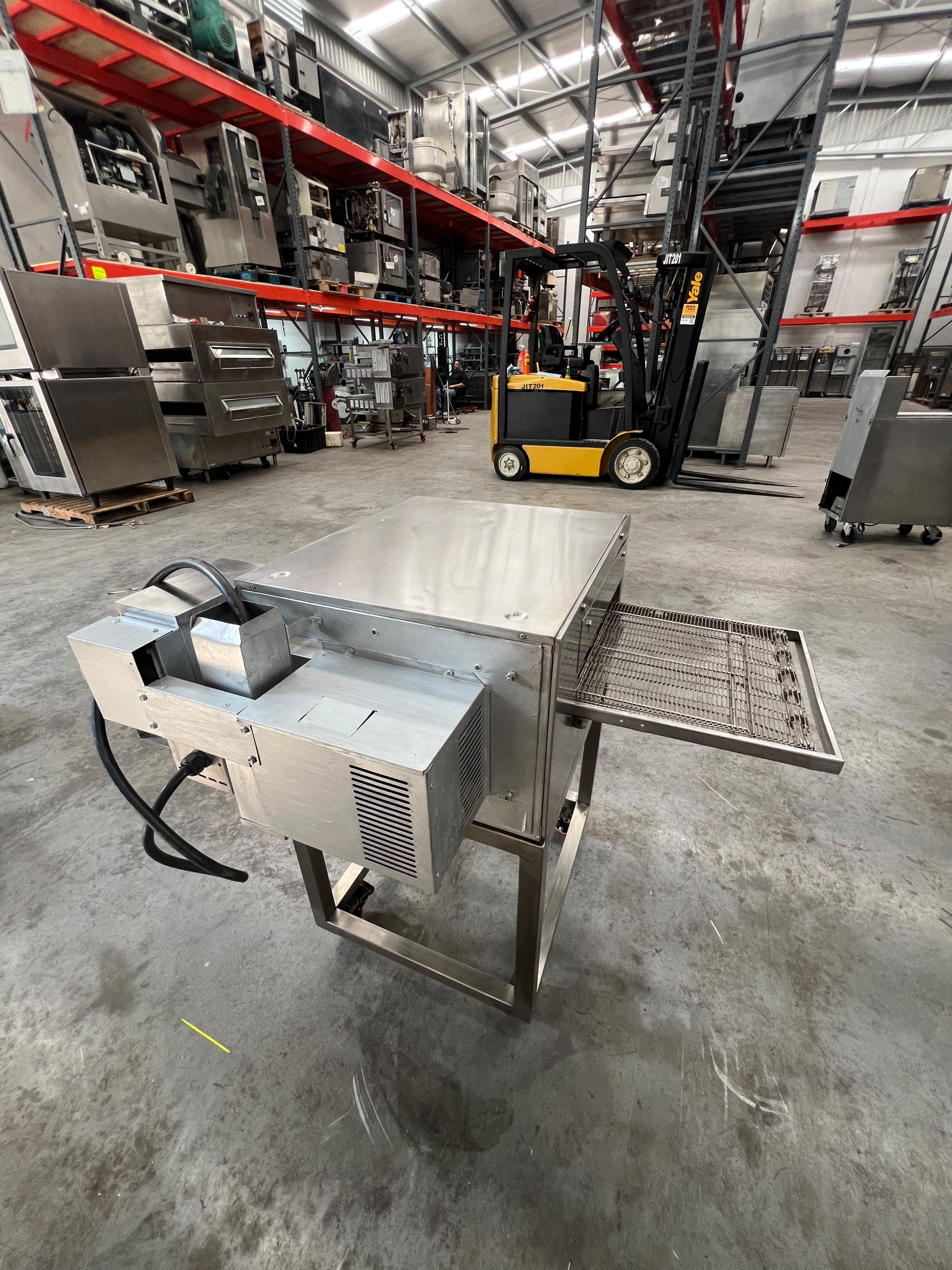 Horno de Banda eléctrico 16 Pulgadas Lincoln 1301 (Reacondicionado)