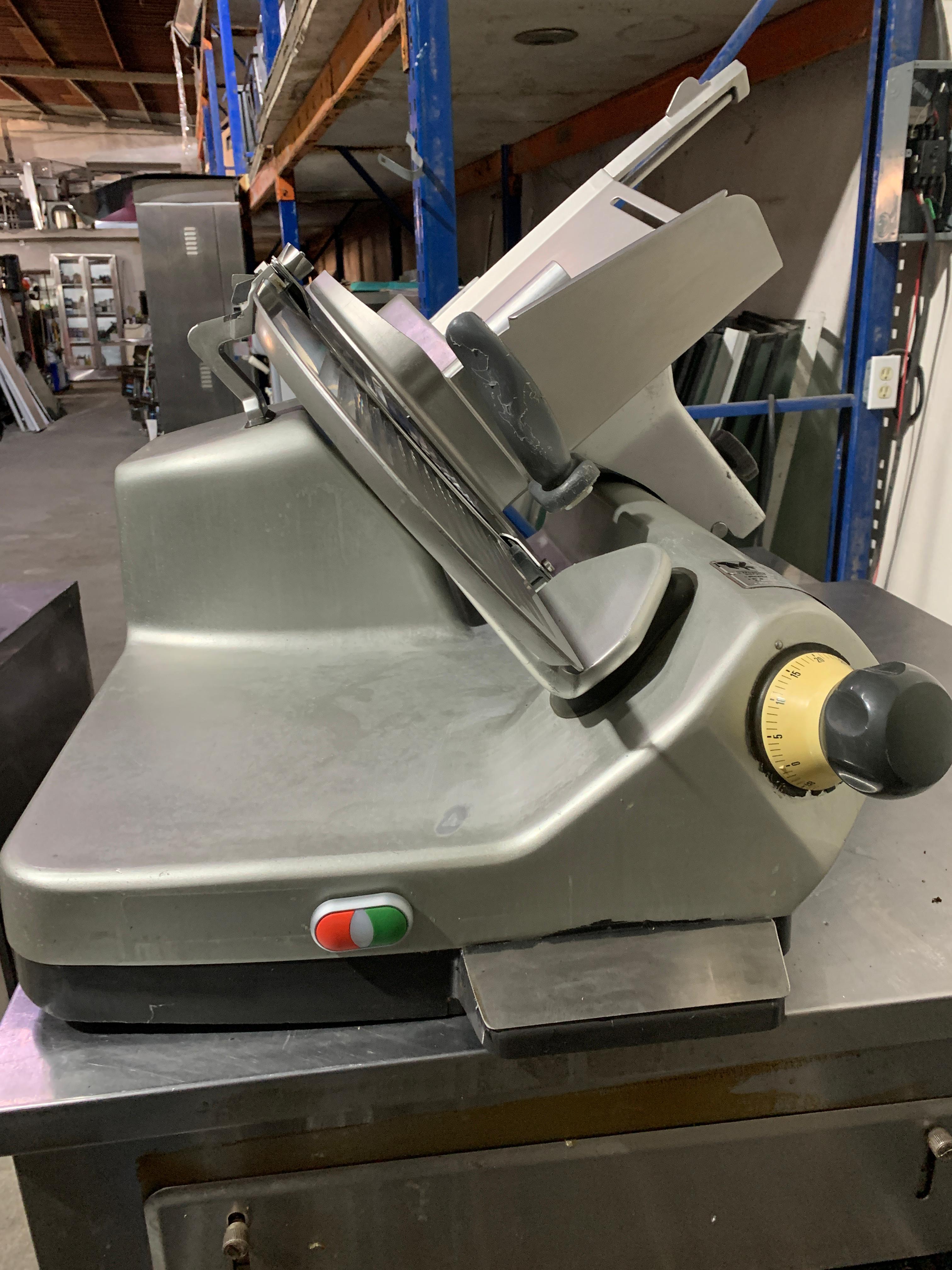 Rebanadora Manual Hobart 3813 (Reacondicionado)