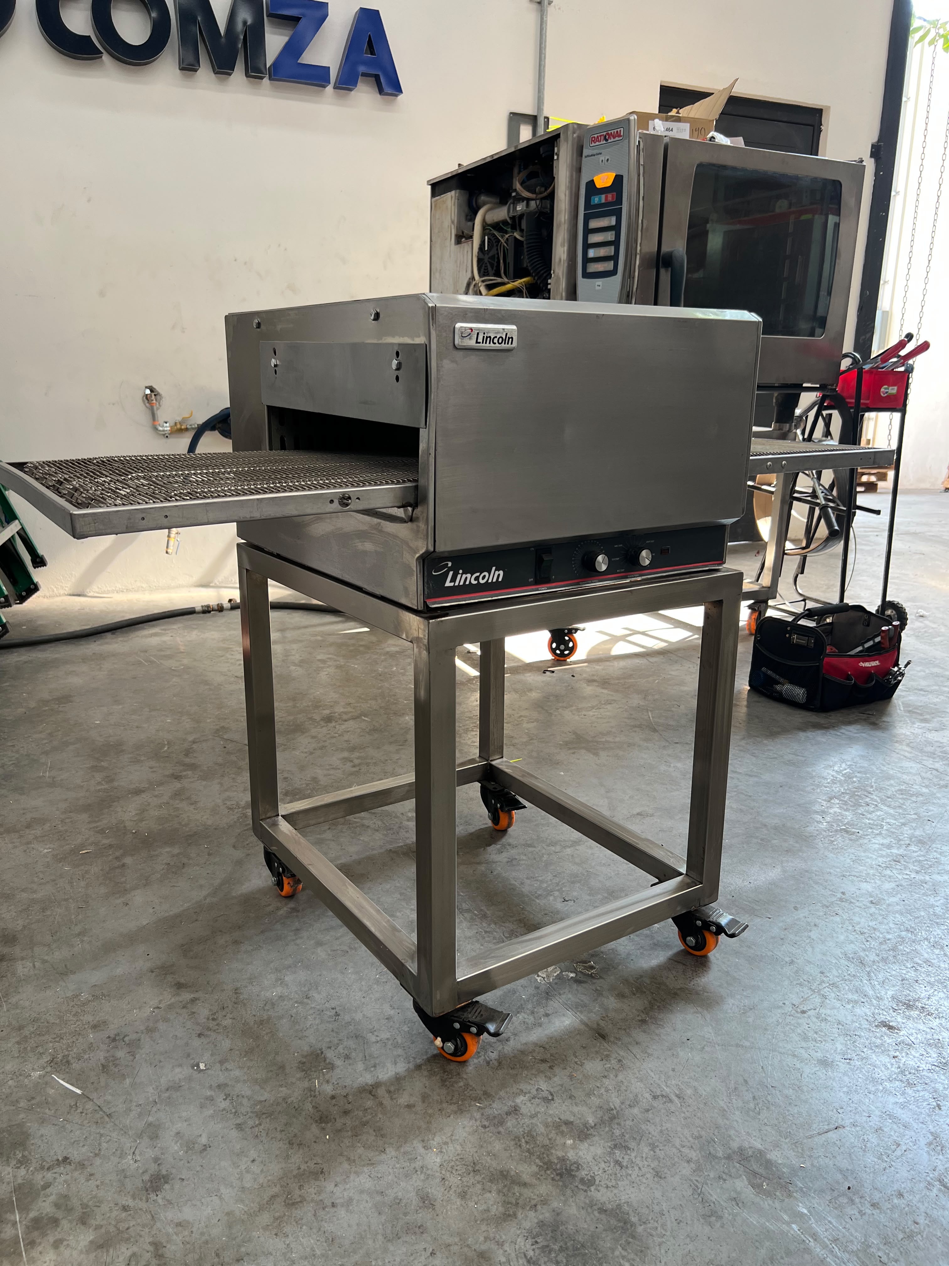 Horno de Banda eléctrico 16 Pulgadas Lincoln 1301 (Reacondicionado)
