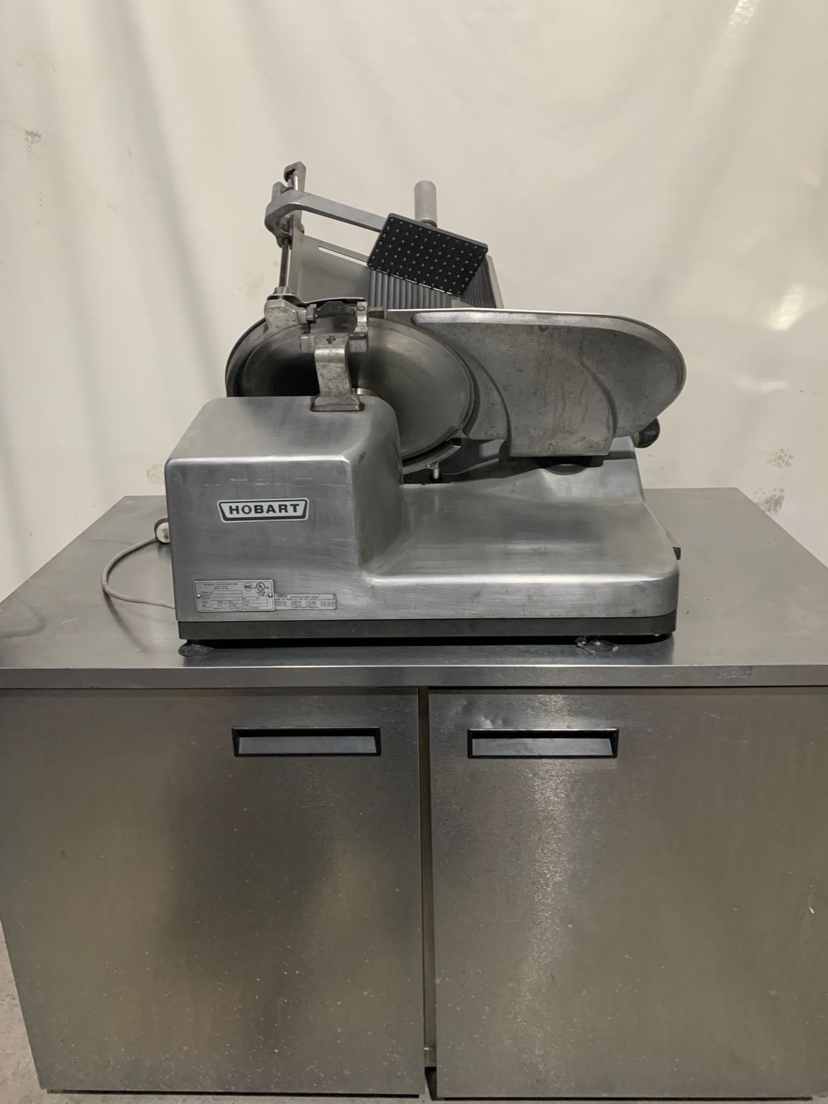 Rebanadora Manual Hobart 3713 (Reacondicionado)
