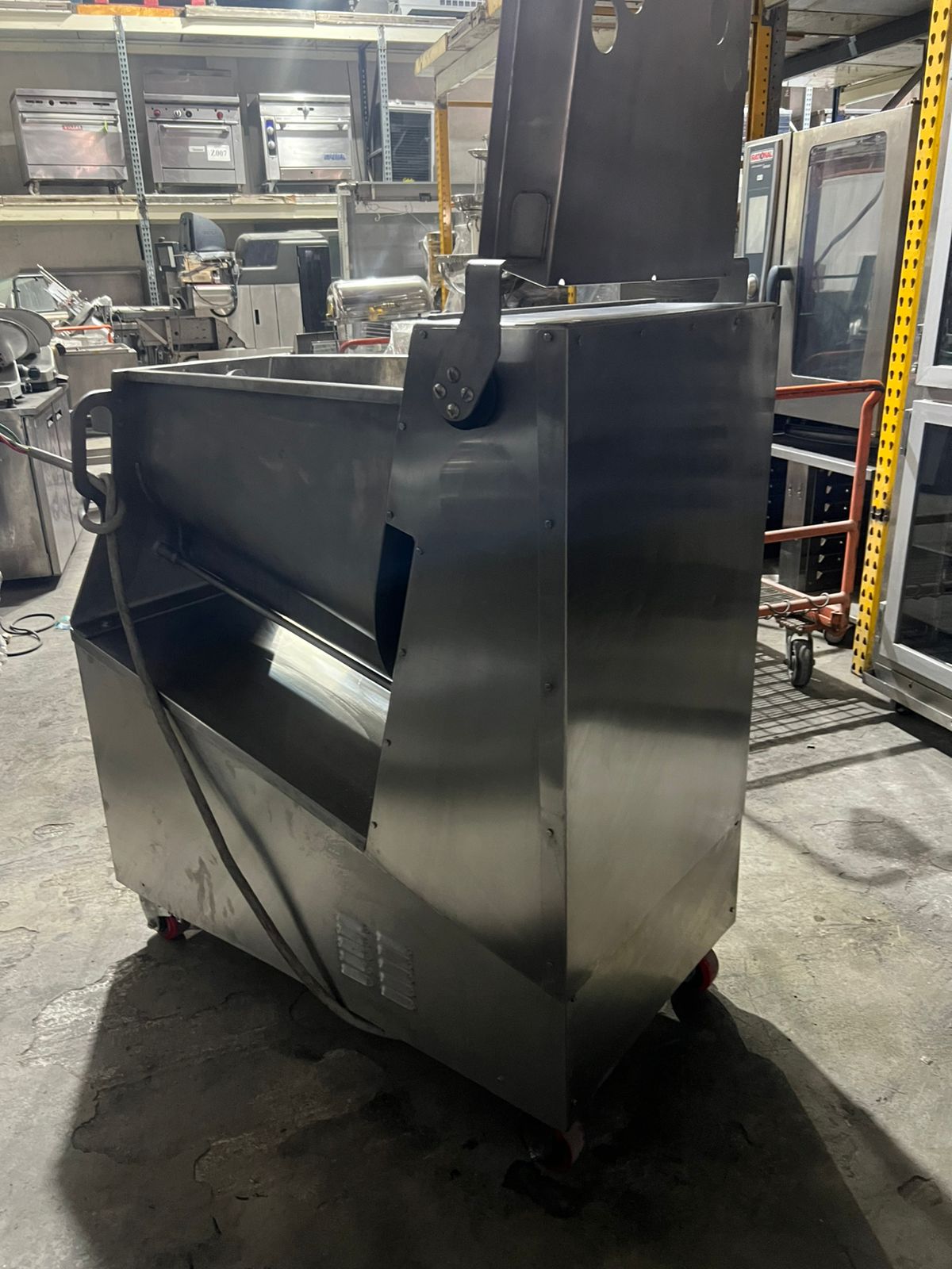 Molino Inclinado Hobart MG1532 8.5 HP (Reacondicionado)