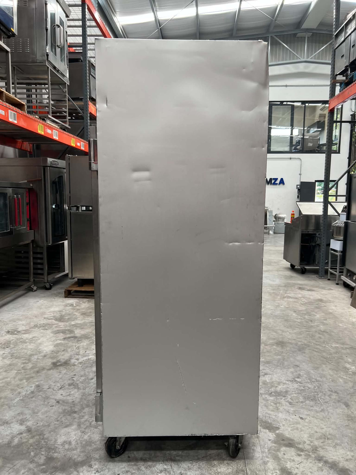 Refrigerador 2 Puertas Solidas Traulsen G20010
