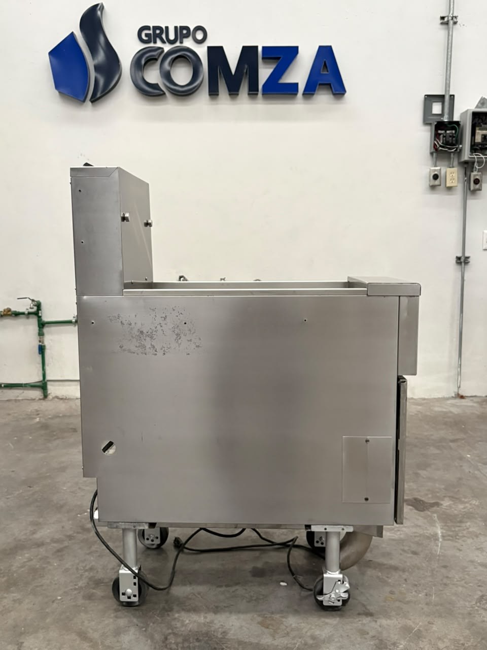 Freidora 1 Tina Pitco SSH60 sin Carrito Filtrador (Reacondicionado) · costado derecho