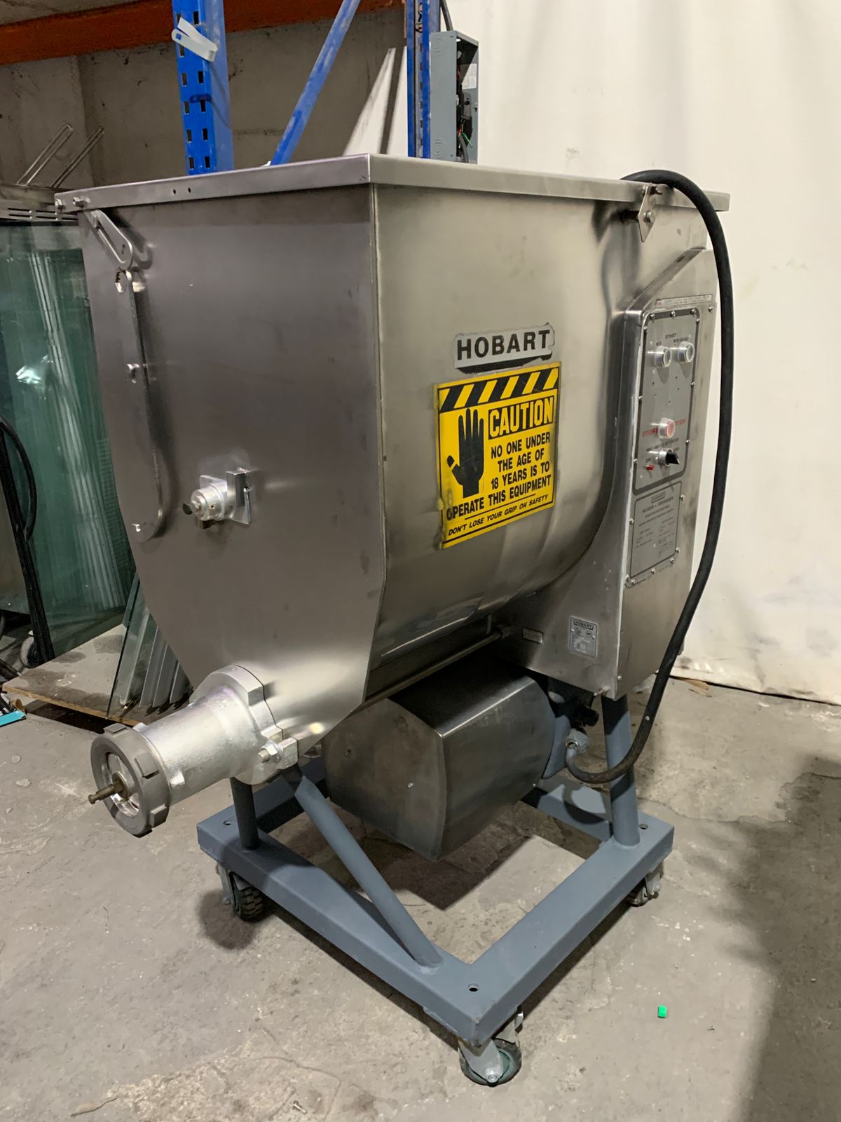 Molino Boludo Hobart 7.5 HP 4346 (Reacondicionado)